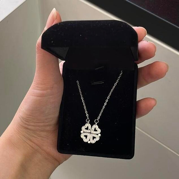 AMORÉA TRÉBOL Collar Love con Caja Regalo