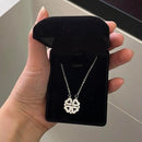 AMORÉA TRÉBOL — Collar Love con Caja Regalo